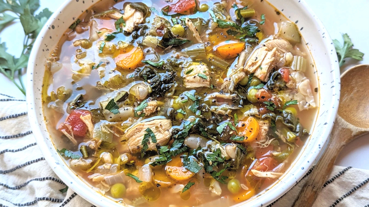 low salt chicken vegetable soup with carrots kale and onions