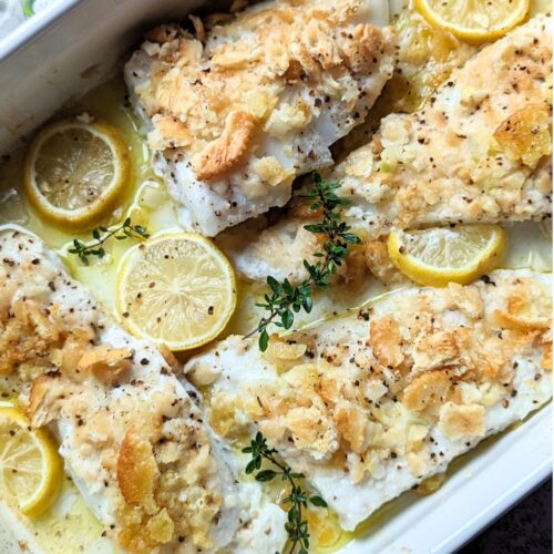 This low sodium halibut recipe is a tender, flaky white fish topped with garlic, pepper, a low sodium cracker topping, and fresh lemon!