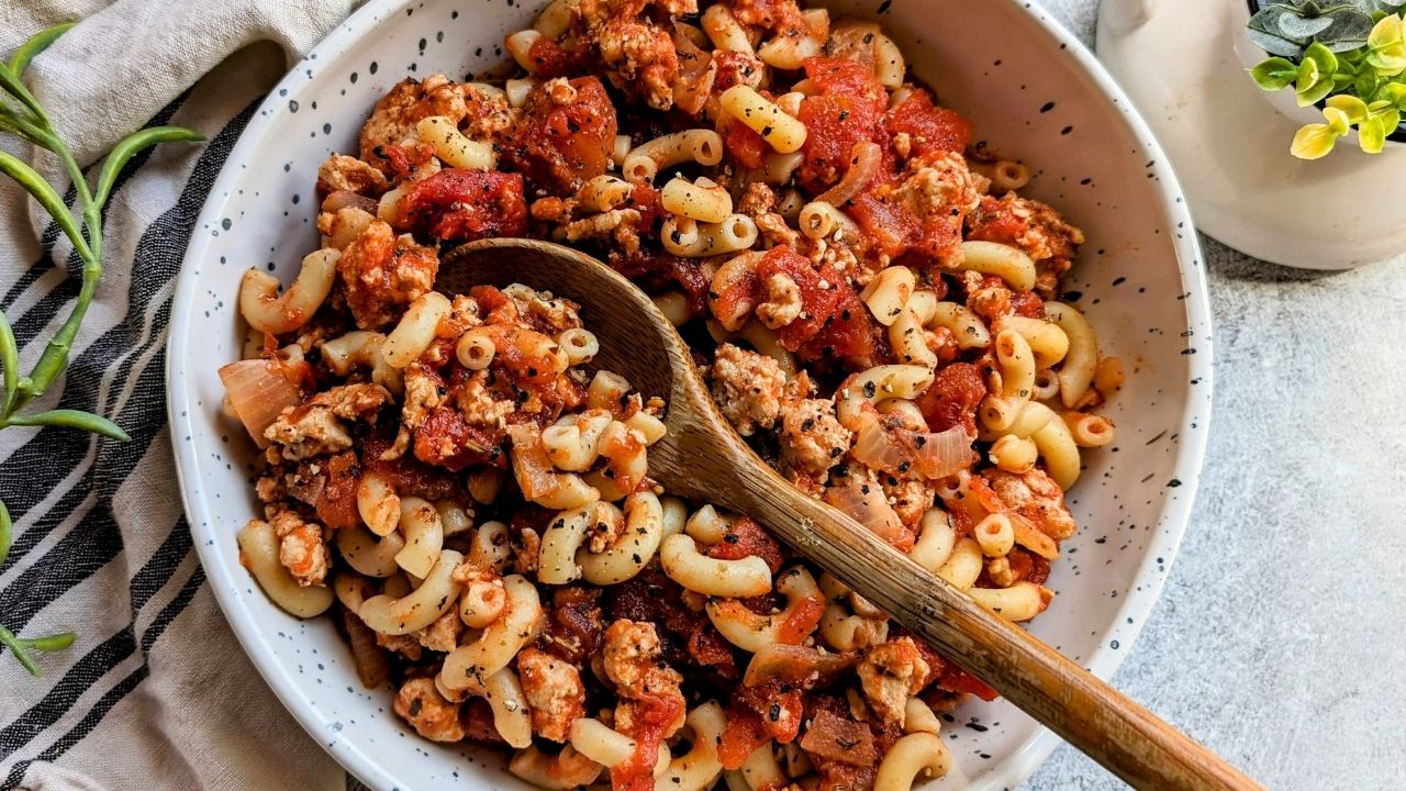 low sodium goulash recipe with tomatoes macaroni noodles and lean ground turkey