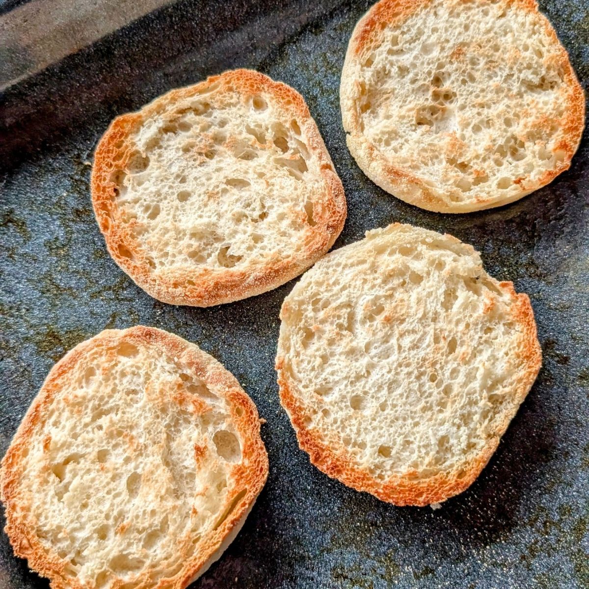 toasted low sodium english muffins with low salt